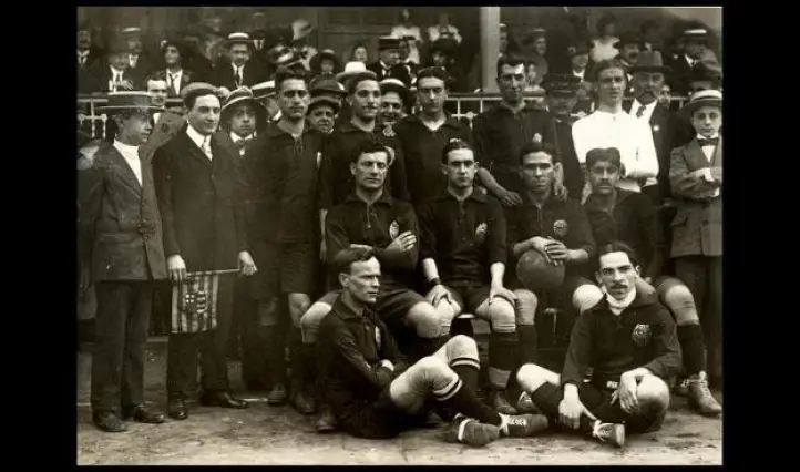 En quelle année le FC Barcelone a-t-il été fondé ?