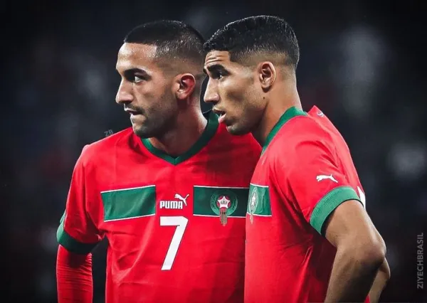 Quel numéro de maillot Achraf Hakimi porte-t-il généralement en équipe nationale du Maroc ?