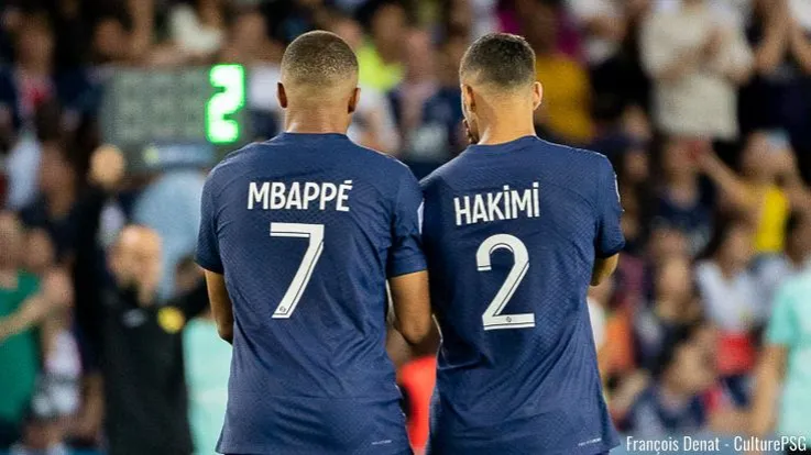 Combien de buts Achraf Hakimi a-t-il marqués lors de sa première saison avec le Paris Saint-Germain (PSG) en Ligue 1 ?
