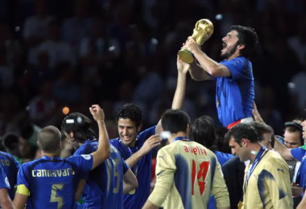 En quelle année Gennaro Gattuso a-t-il remporté la Coupe du monde avec l'équipe nationale italienne ?