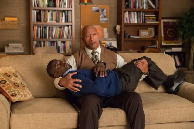 Quel est le titre du premier film dans lequel Dwayne Johnson a joué aux côtés de Kevin Hart ?