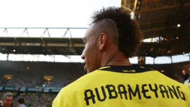 Quel est le nombre total de buts que Pierre-Emerick Aubameyang a marqués en Bundesliga pendant son séjour au Borussia Dortmund ?