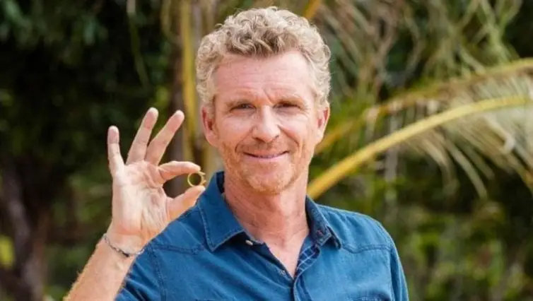 Combien de fois Denis Brogniart a-t-il remporté le titre de meilleur animateur pour Koh-Lanta aux Lauriers de la Télévision ?