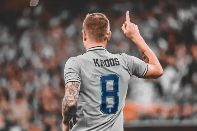 La Carrière de Toni Kroos : Quiz sur le Joueur et son Influence sur le Terrain