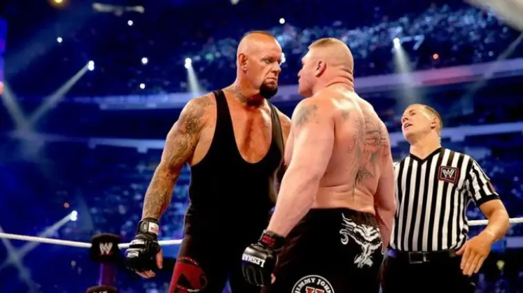 Quel est le surnom de Brock Lesnar dans le catch professionnel ?