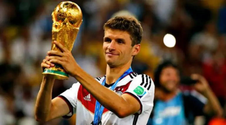 En quelle année Thomas Müller a-t-il remporté la Coupe du Monde avec l'Allemagne ?