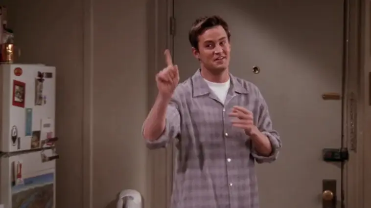 Quel est le métier de Chandler au début de la série ?