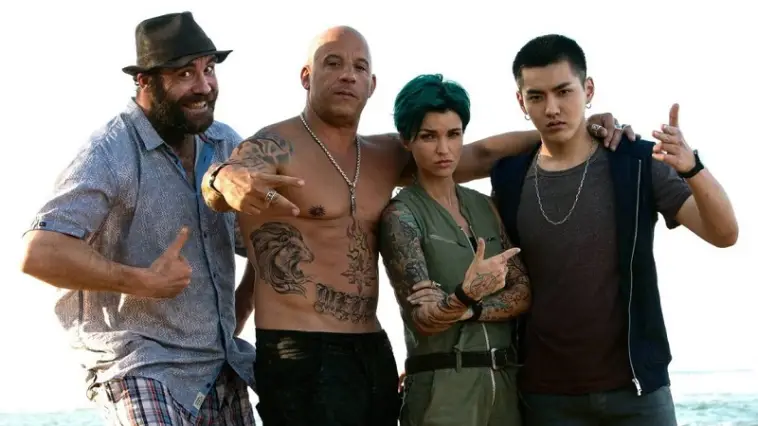 Quel est le but de l'équipe de Xander Cage dans "XXX: Return of Xander Cage" ?