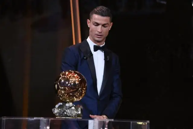 Combien de Ballons d'Or a remporté Cristiano Ronaldo jusqu'à 2022 ?