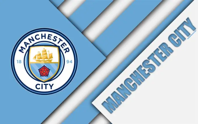 Qui est l'entraîneur actuel de Manchester City (en supposant que la date est après ma dernière mise à jour en janvier 2022) ?