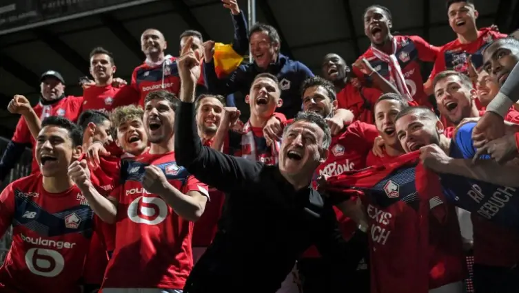 Qui était l’entraîneur du LOSC Lille lorsqu’il a remporté le titre de Ligue 1 en 2021 ?