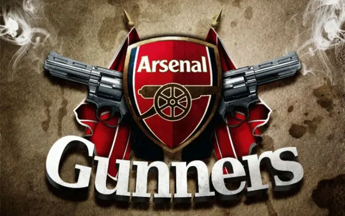 Quel joueur a détenu le record du plus grand nombre de buts marqués pour Arsenal en une seule saison de Premier League ?