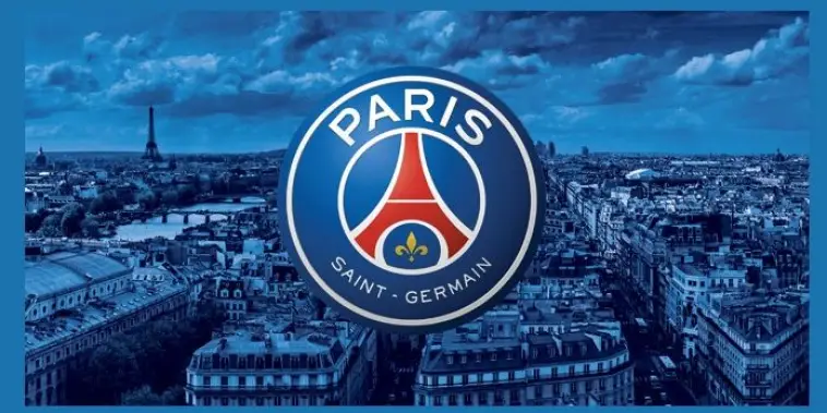 Quel entraîneur actuel dirige le PSG  ?