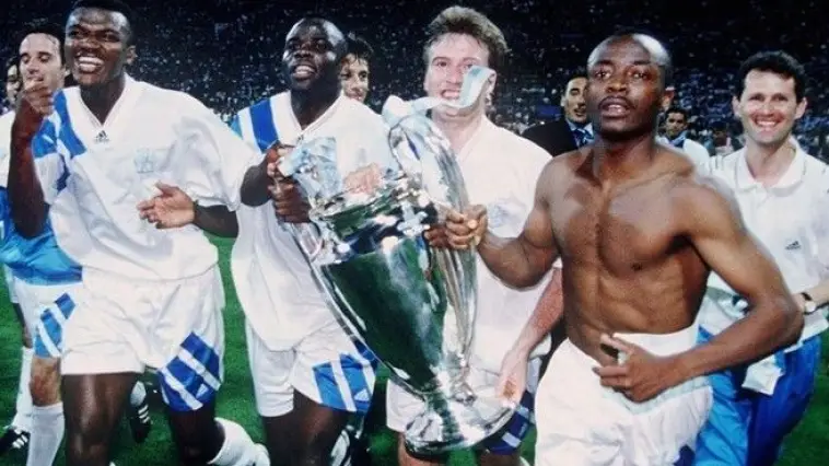 Combien de fois l'OM a-t-il remporté la Ligue des champions de l'UEFA jusqu'à ma dernière mise à jour en janvier 2022 ?