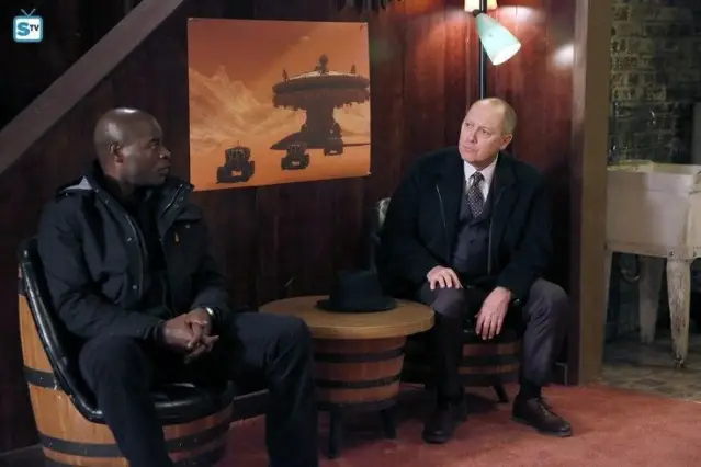 Quelle est la relation entre Red et Dembe Zuma ?