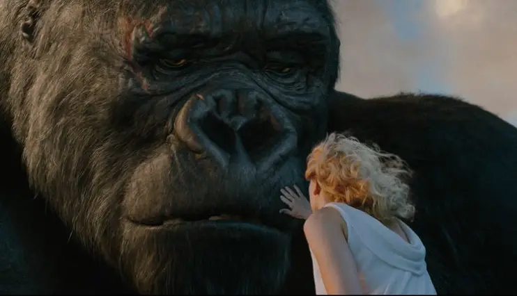 Dans le film "King Kong" de 2005 réalisé par Peter Jackson, quel acteur joue le rôle de Kong en utilisant la capture de mouvement ?