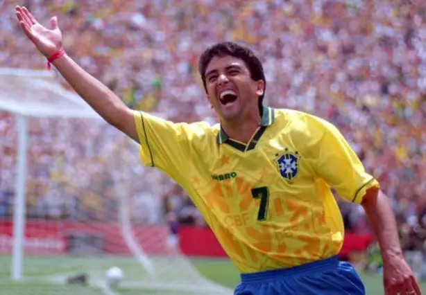 Combien de buts Bebeto a-t-il marqués lors de la Coupe du Monde 1994, où le Brésil a atteint la finale ?